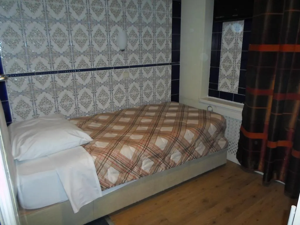 Hotel Turkuaz Роттердам 3*,