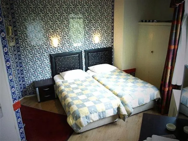 Hotel Turkuaz Роттердам
